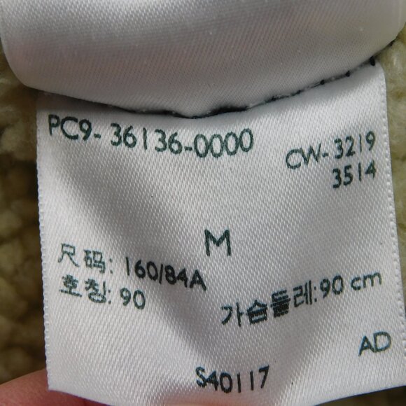 Levi's Blue Denim Jacket with Cream Sherpa Collar - Picture 7 of 10